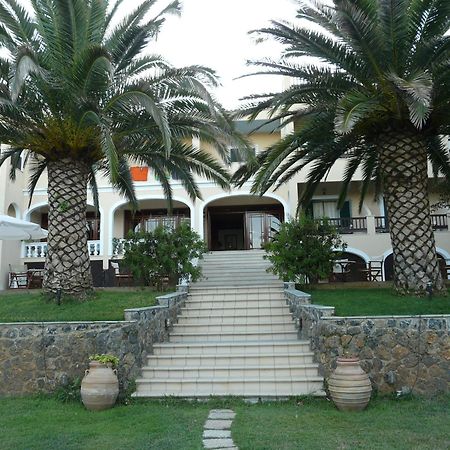 Fiori Hotel Гоувия Экстерьер фото